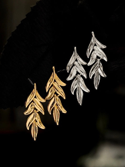 18k gold plated - leaves earring