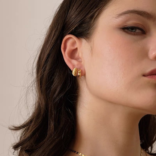 18k gold plated - mini croissant hoop earrings