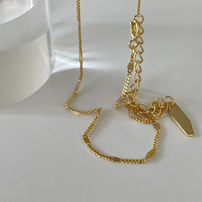 18k gold plated - chic minimal necklace