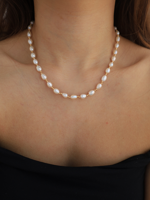 freshwater pearls - pearl beaded necklace