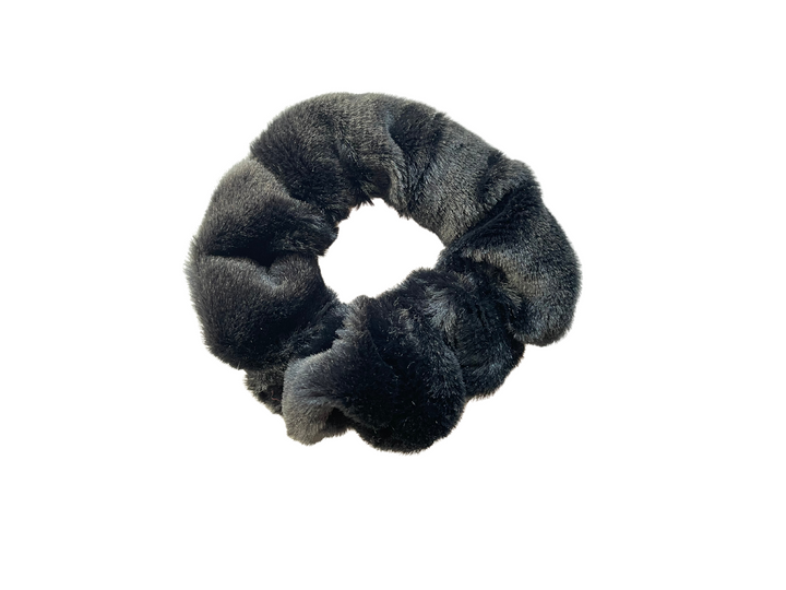 Schwarze satin / samt / flauschige Scrunchies