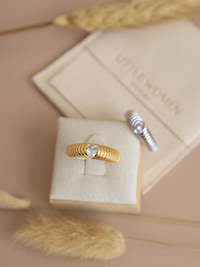 18k gold plated - heart wave zirconia ring