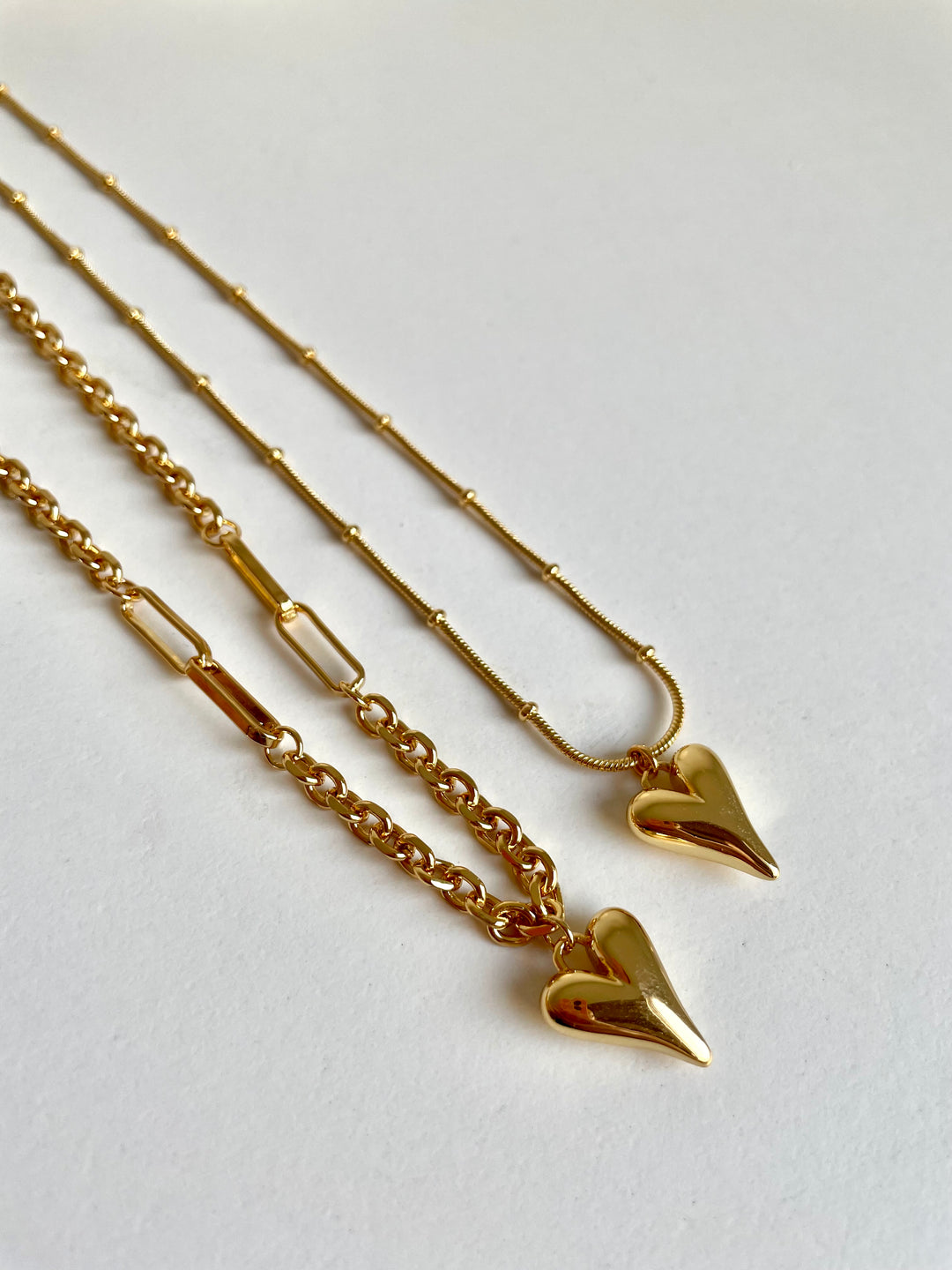 gold tone heart pendant necklace