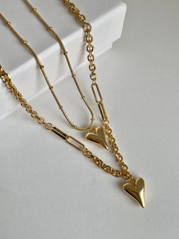 gold tone heart pendant necklace