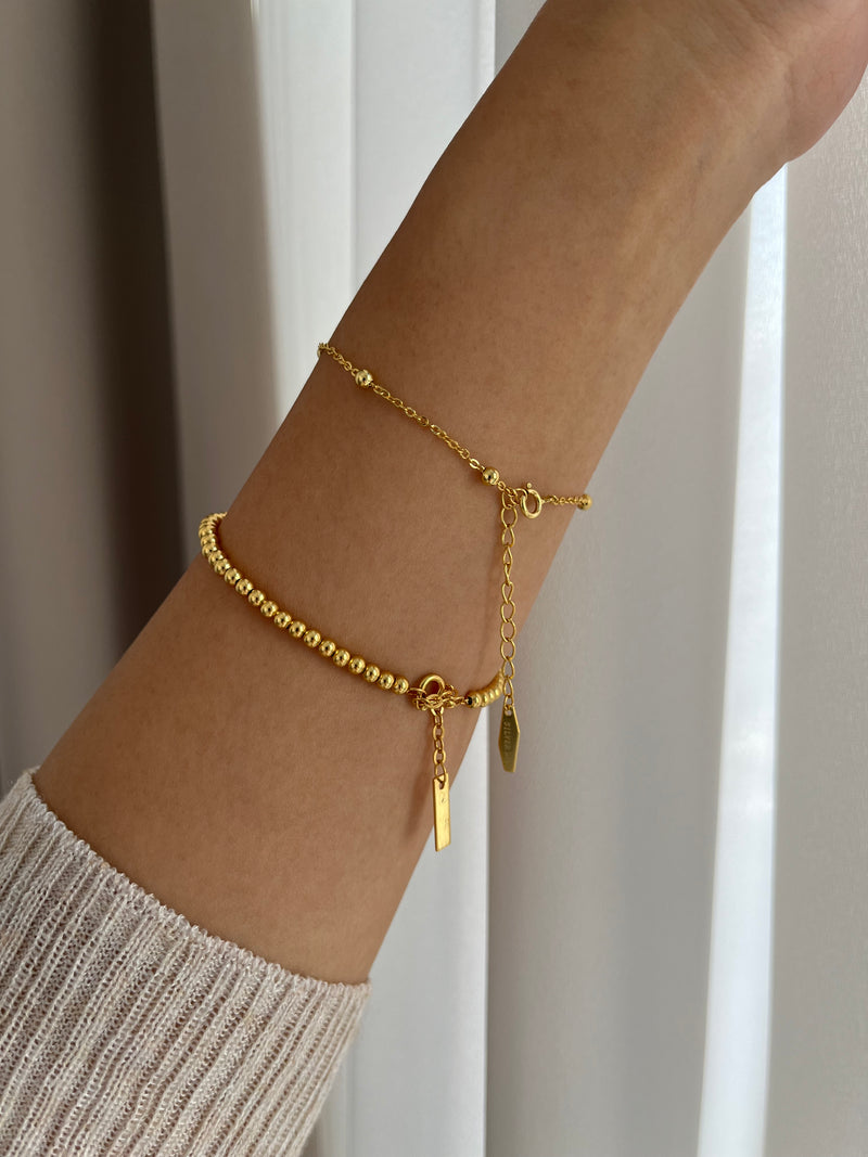 18k gold plated - Line texture bead station chain bracelet